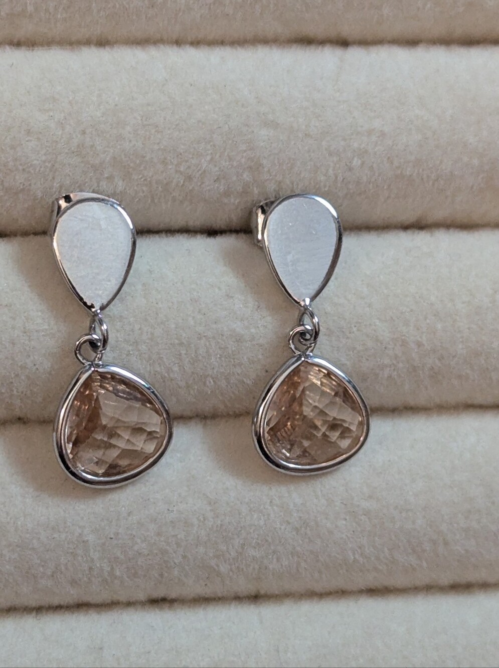 Multifaceted Peach Lightweight Earrings